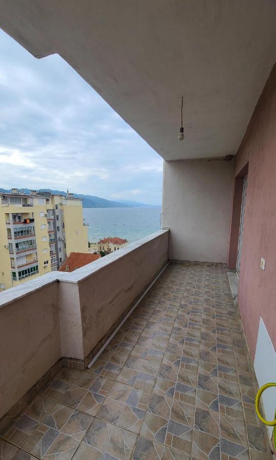 Lucky'S Apartment, A Place To Be Pogradec Kültér fotó